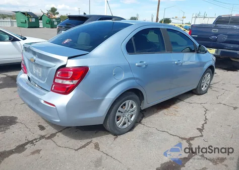 2017 Chevrolet Sonic Ls Manual z USA, uszkodzony, nr VIN 1G1JA5SH4H4163801